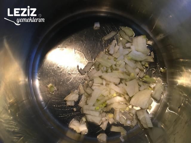 Kuru Soğanlı Enfes Makarna