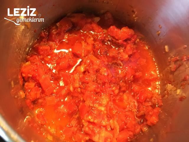 Kuru Soğanlı Enfes Makarna