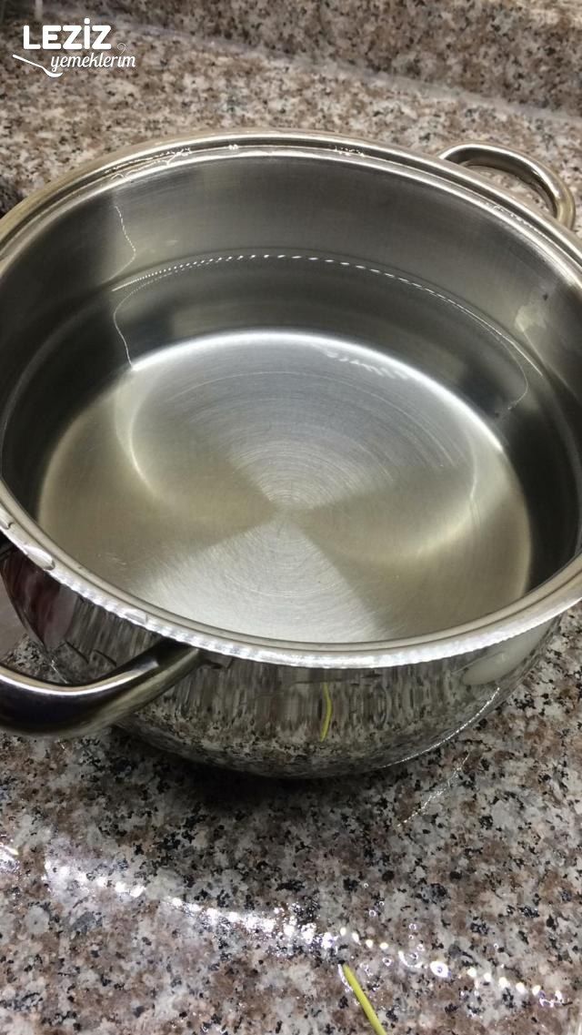 Ketçaplı Sade Makarna