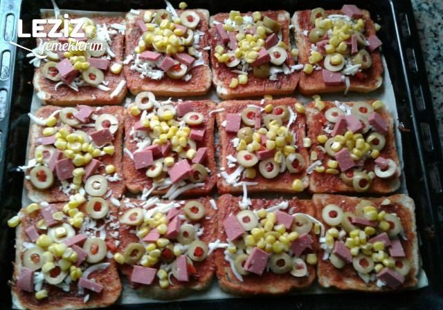 Tost Ekmeğinden Pizza