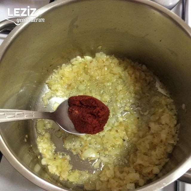 Kuru Bamya Çorbası Nasıl Yapılır?