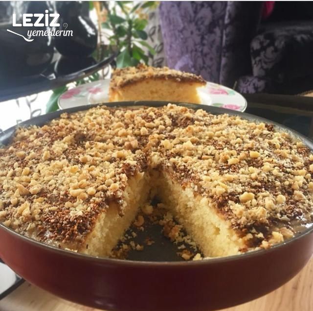 Kavrulmuş Susamlı Tahinli Bomba Kek