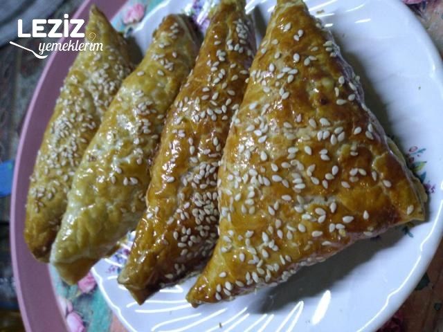 Patatesli Milföylü Çıtır Börekler