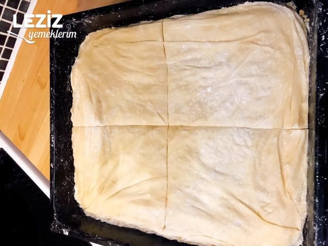 El Açması Cevizli Baklava