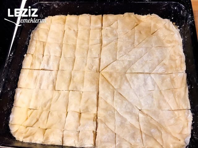 El Açması Cevizli Baklava