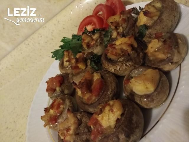Fırında Tavuk Soteli Mantar Çanakları