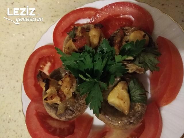 Fırında Tavuk Soteli Mantar Çanakları