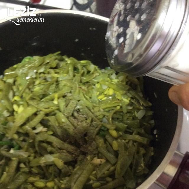 Yoğurtlu Börülce Salatası