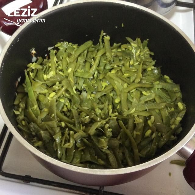 Yoğurtlu Börülce Salatası