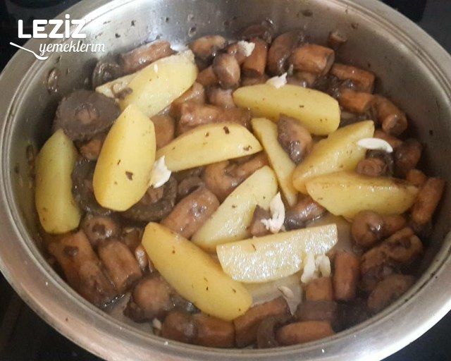 Patatesli Mantar Kavurması