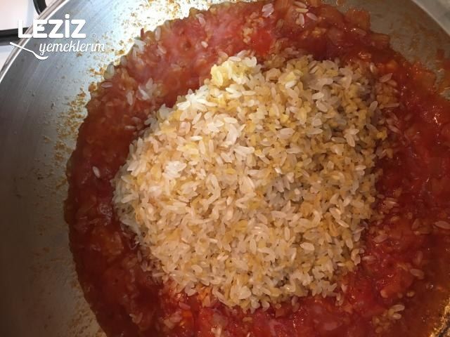 Bahar Dolması (Karalahana İle)