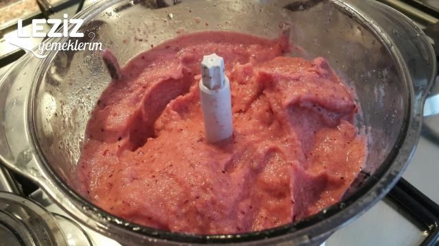 Meyveli Karışık Dondurma