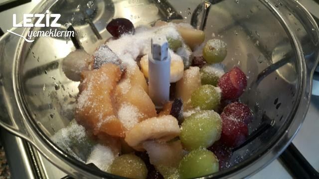 Meyveli Karışık Dondurma
