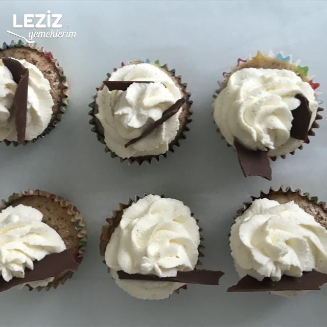 Tiramisu Dolgulu Cupcake