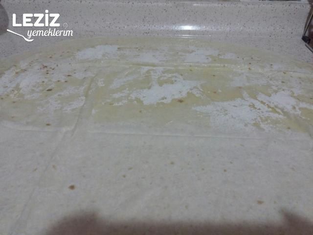 Çıtır Çıtır Kıymalı Patatesli Börek