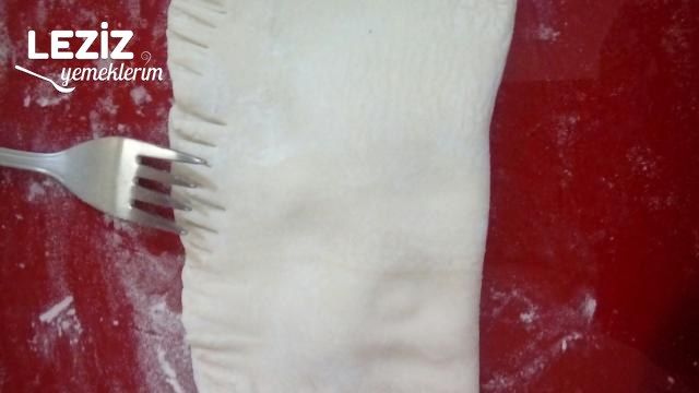 Dedenin Nefis Milföy Böreği