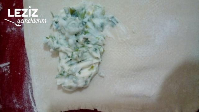 Dedenin Nefis Milföy Böreği