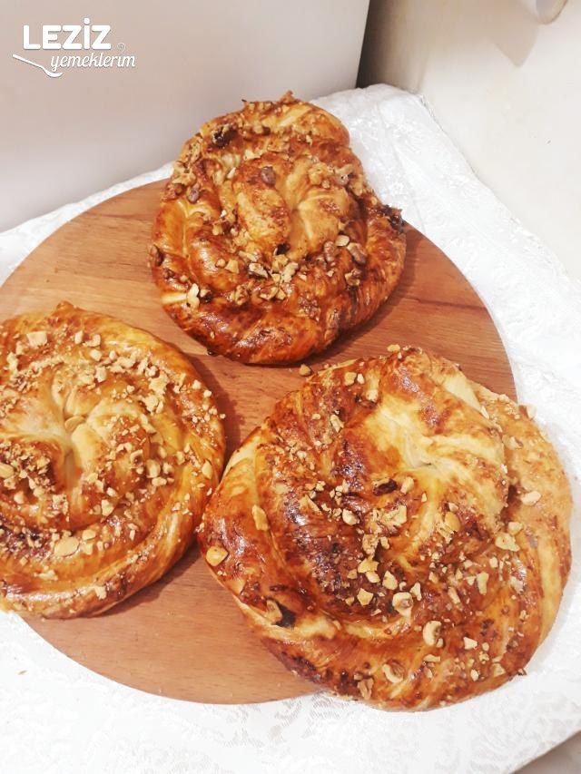 Pastane Usulü Tahinli Çörek