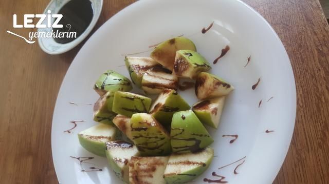 Soslu Elma Tarifi