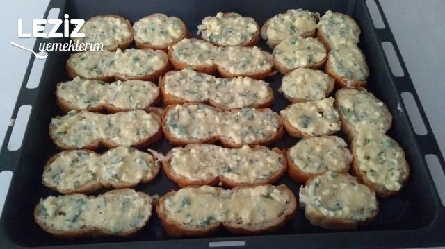 Peynirli Gevrek Ekmek