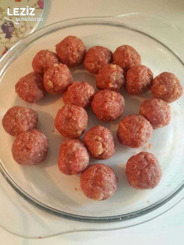 Güveçte Patatesli Köfte Tarifi