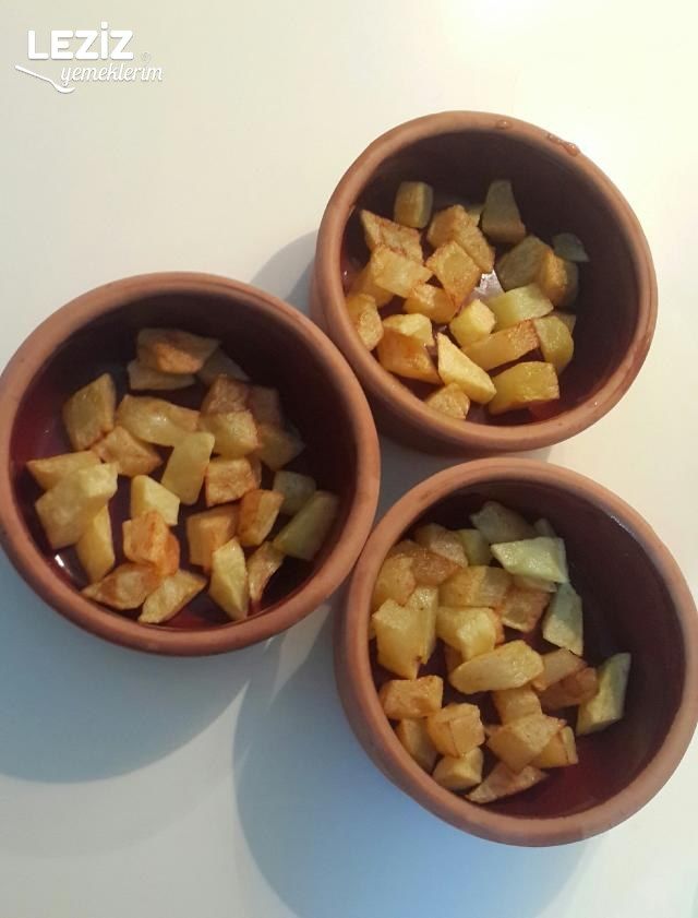 Güveçte Patatesli Köfte Tarifi