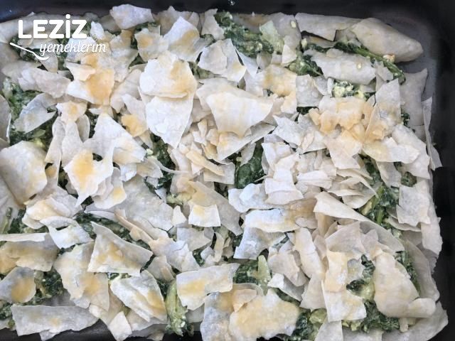 Ispanaklı Börek (Mutlaka Deneyin)