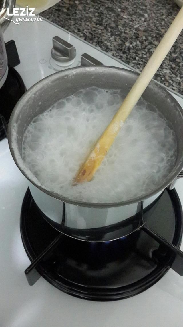 Fırın Sütlaç (Damak Çatlatan)