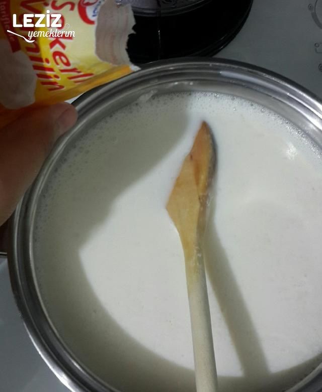 Fırın Sütlaç (Damak Çatlatan)