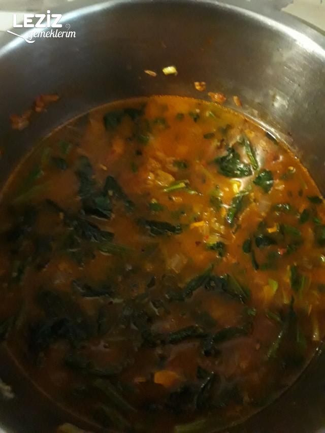 Ispanaklı Sulu Yemek