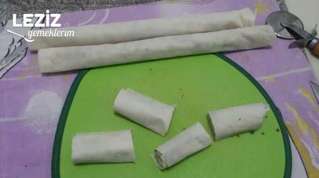 Fıstıklı Sarma Baklava (Pratik)