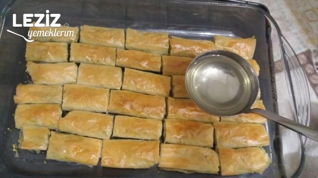 Fıstıklı Sarma Baklava (Pratik)