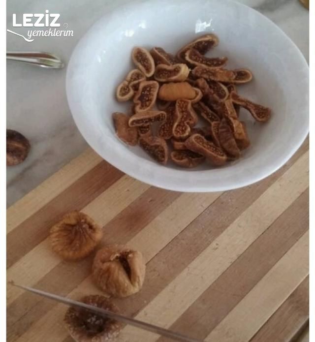 İncirli Muhallebili Pasta Leziz Yemeklerim
