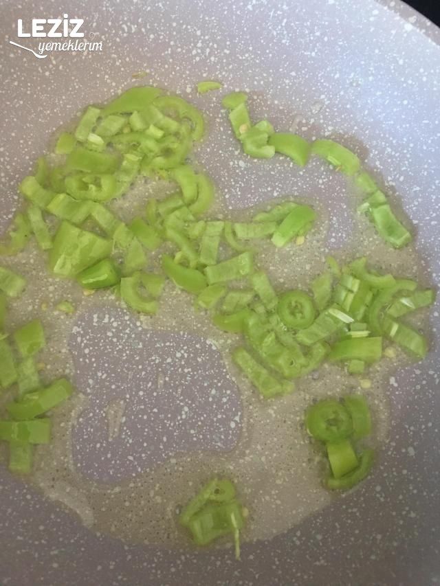 Pastırmalı Kaşarlı Yumurta