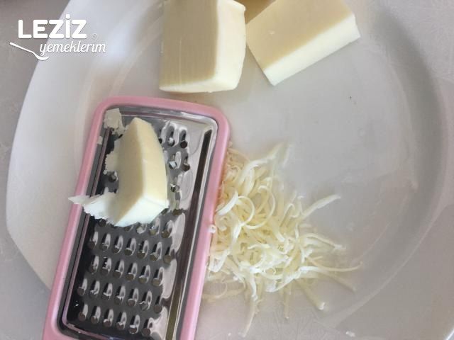 Pastırmalı Kaşarlı Yumurta