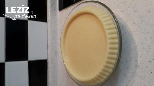 Orman Meyveli İrmik Tatlısı