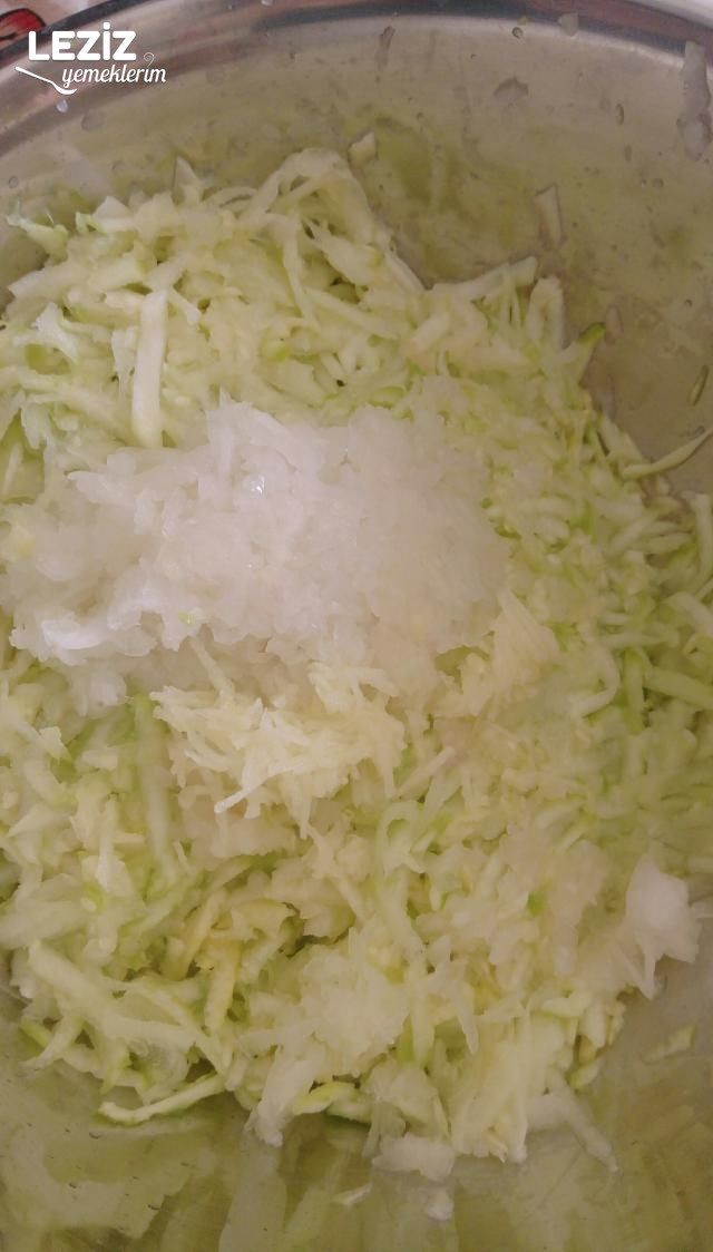 Lezzetli Kabak Mücver