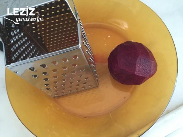 Narlı Pancar Salatası