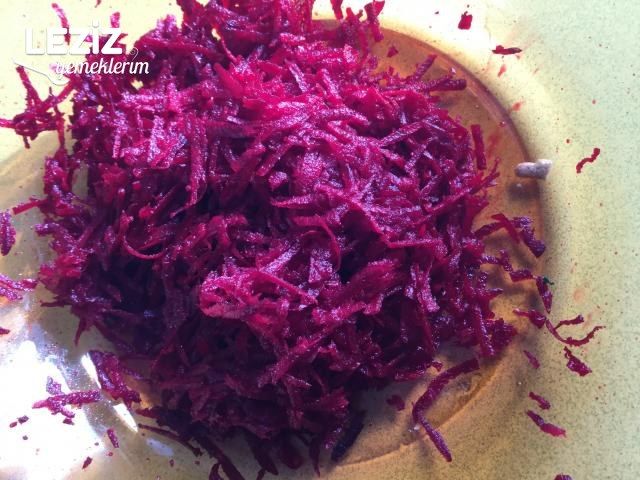 Narlı Pancar Salatası