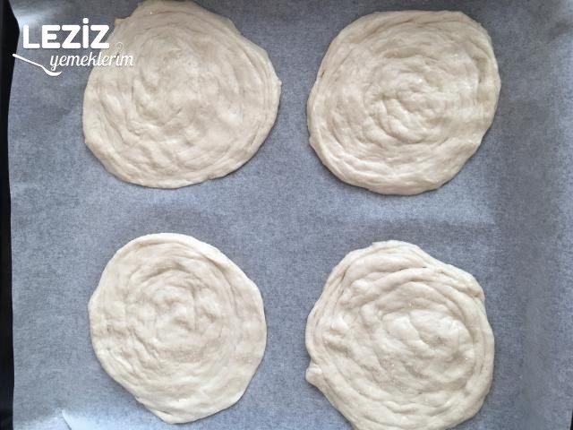 Ispanaklı Katmer Börek