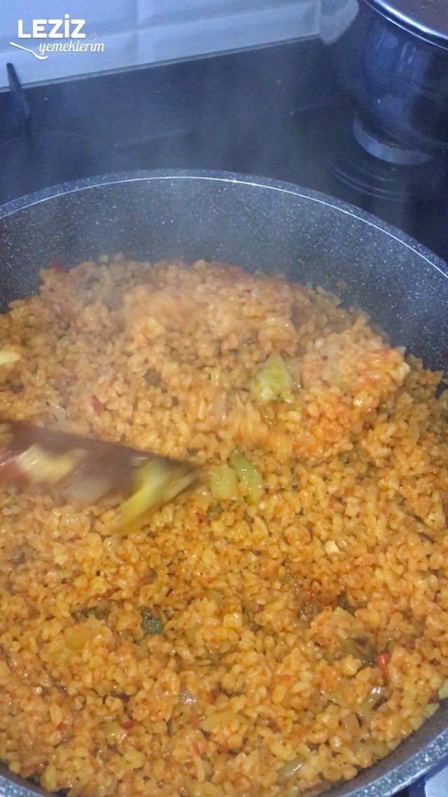 Sebzeli Bulgur Pilavı Nasıl Yapılır