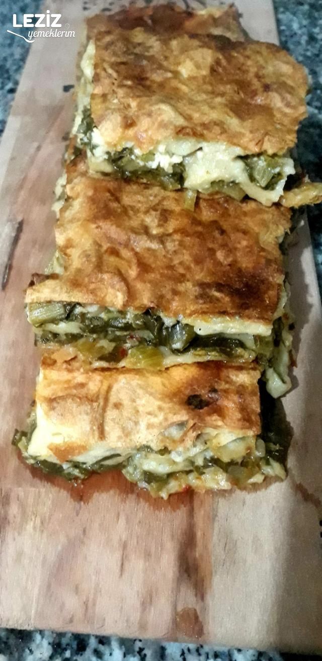 Lezzeti Sosunda Saklı Pazı Böreği