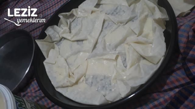 Lezzeti Sosunda Saklı Pazı Böreği