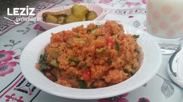 Salatalı Kısır (Lezzeti Garanti)