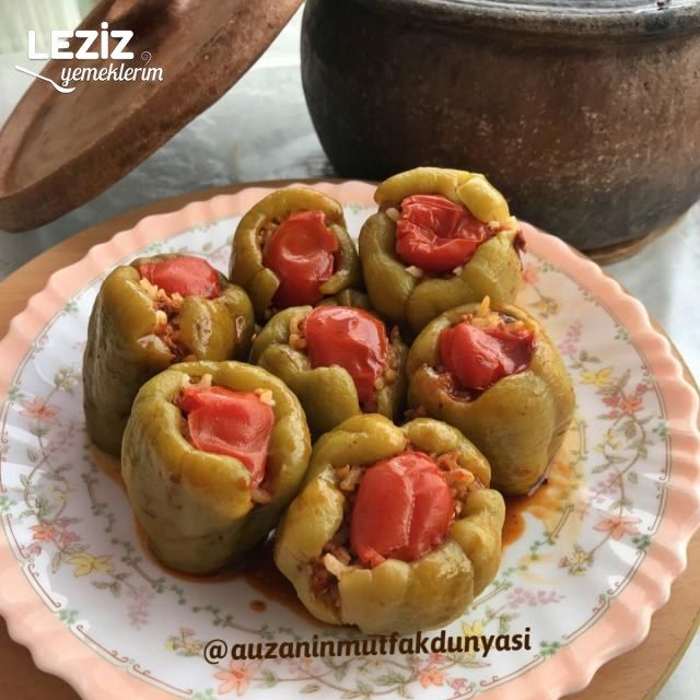 Güveçte Etli Biber Dolması
