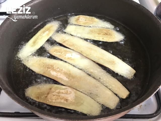 Köfteli Patlıcan Sarması