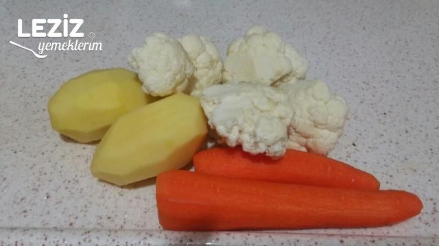 Patatesli Havuçlu Karnabaharlı Salata