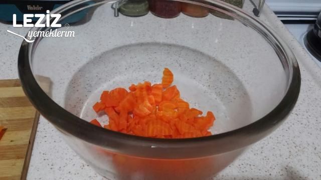 Patatesli Havuçlu Karnabaharlı Salata