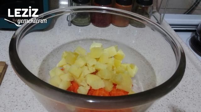 Patatesli Havuçlu Karnabaharlı Salata