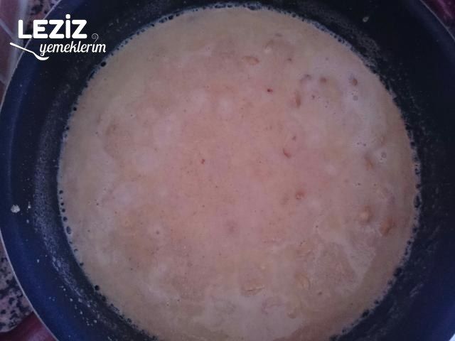 Tereyağlı İrmik Helvası